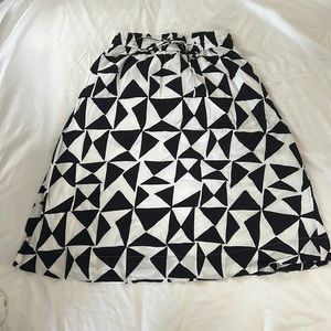 Geometric Print Skirt